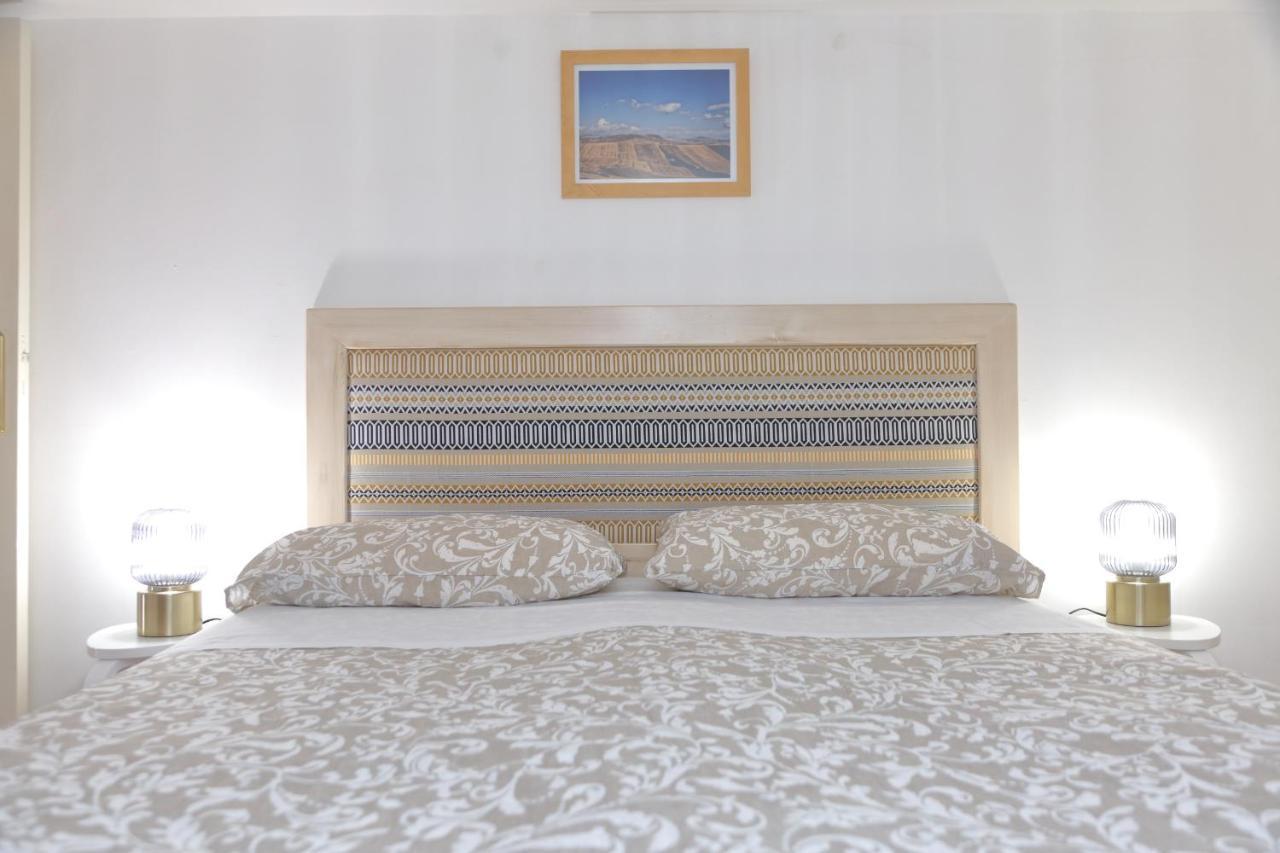 Sunny Flat - Self Apartments Cefalu Exterior photo